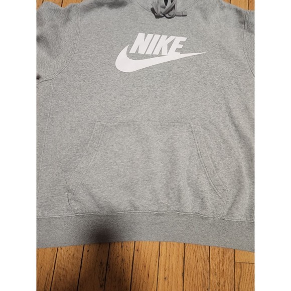 Nike Sportswear Club Fleece Men's Graphic Pullover Hoodie - Picture 3 of 12